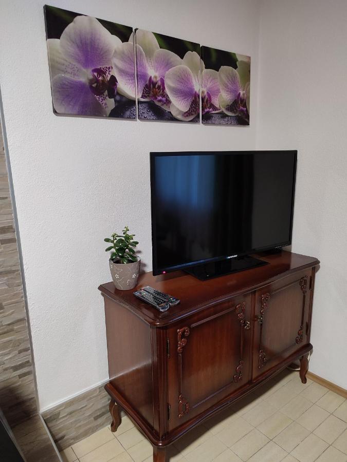 Apartman Adna Kulen Vakuf Extérieur photo