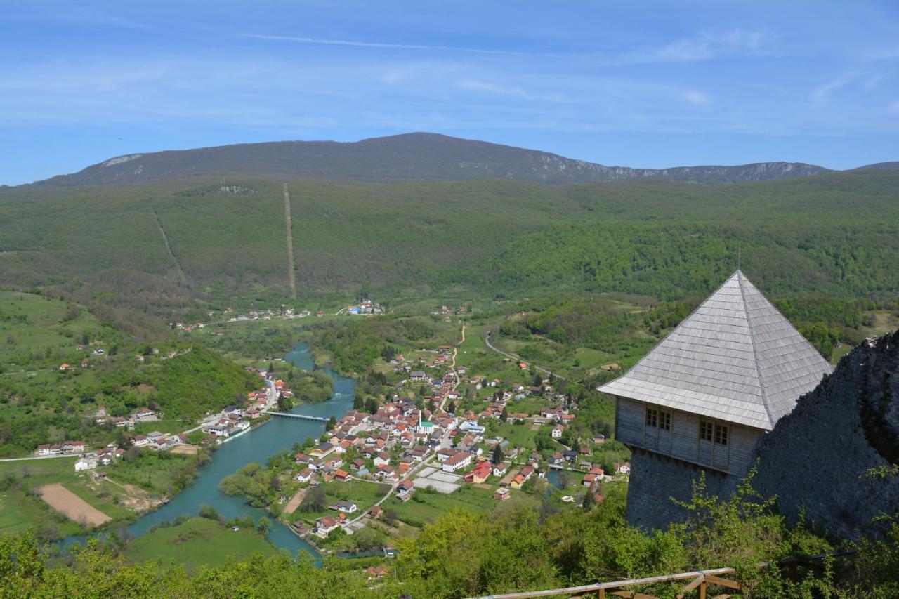 Apartman Adna Kulen Vakuf Extérieur photo