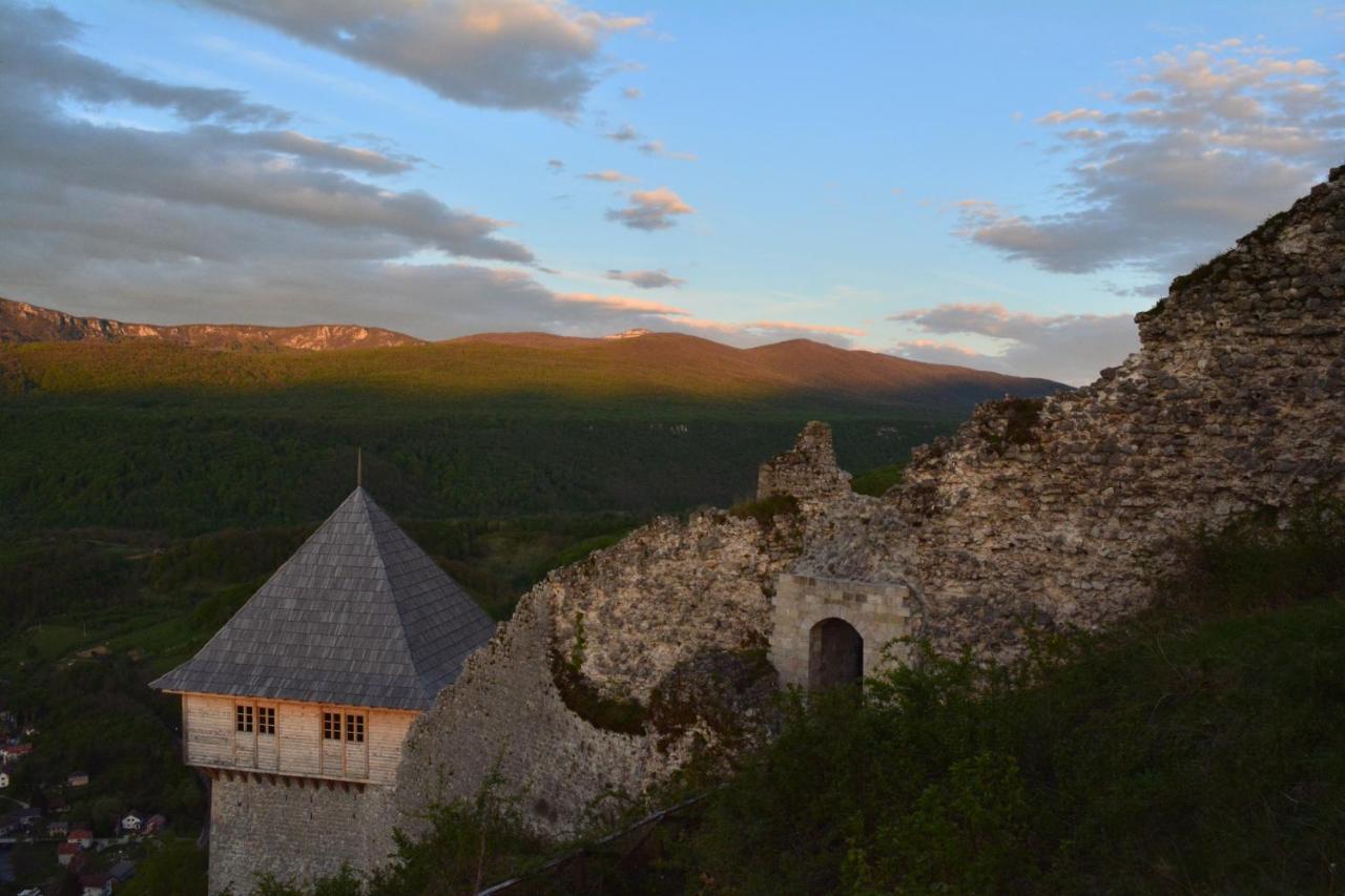 Apartman Adna Kulen Vakuf Extérieur photo