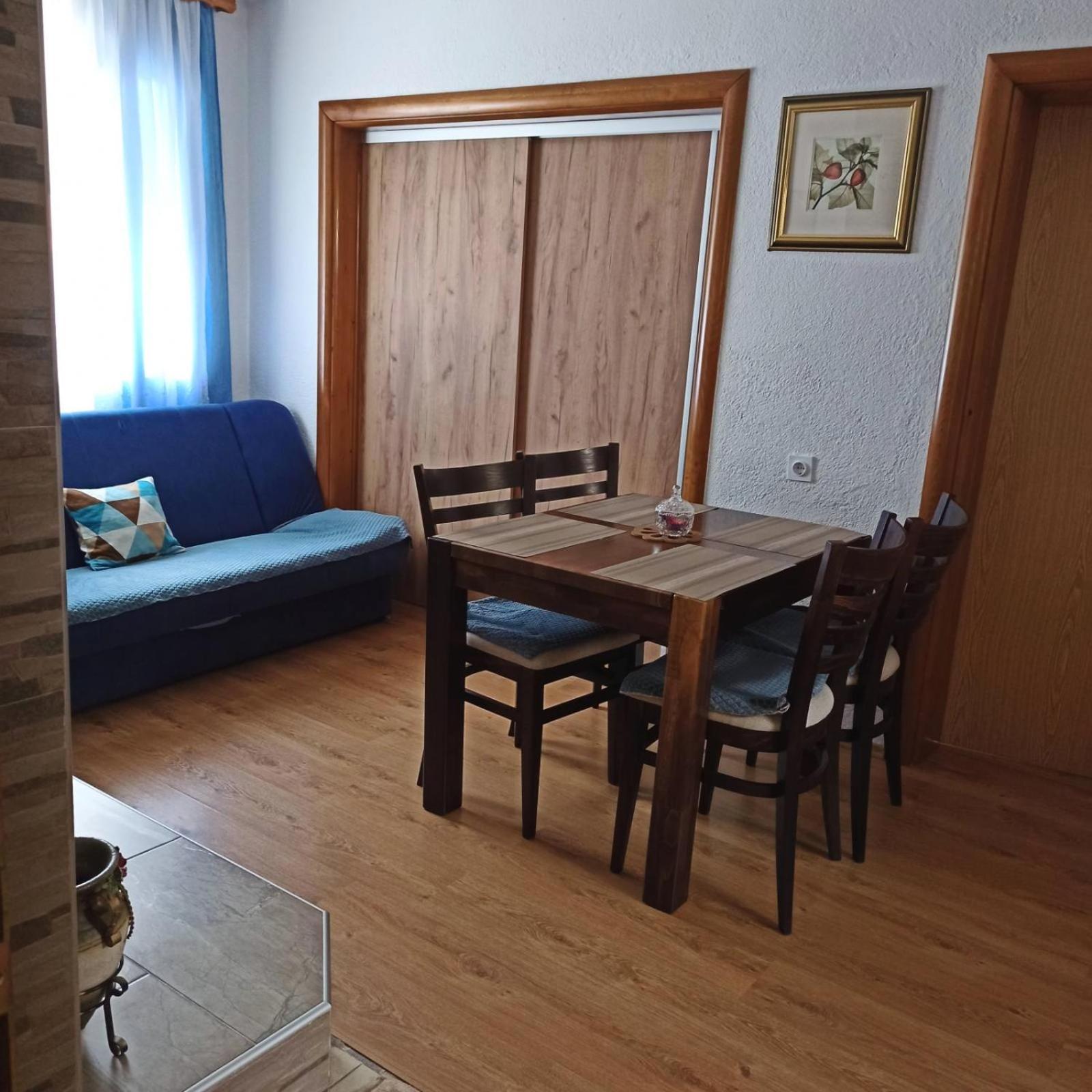 Apartman Adna Kulen Vakuf Extérieur photo